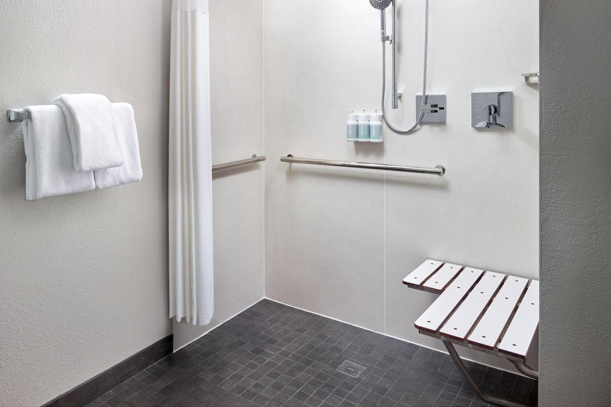 Courtyard By Marriott Nashville Μπρέντγουντ Εξωτερικό φωτογραφία