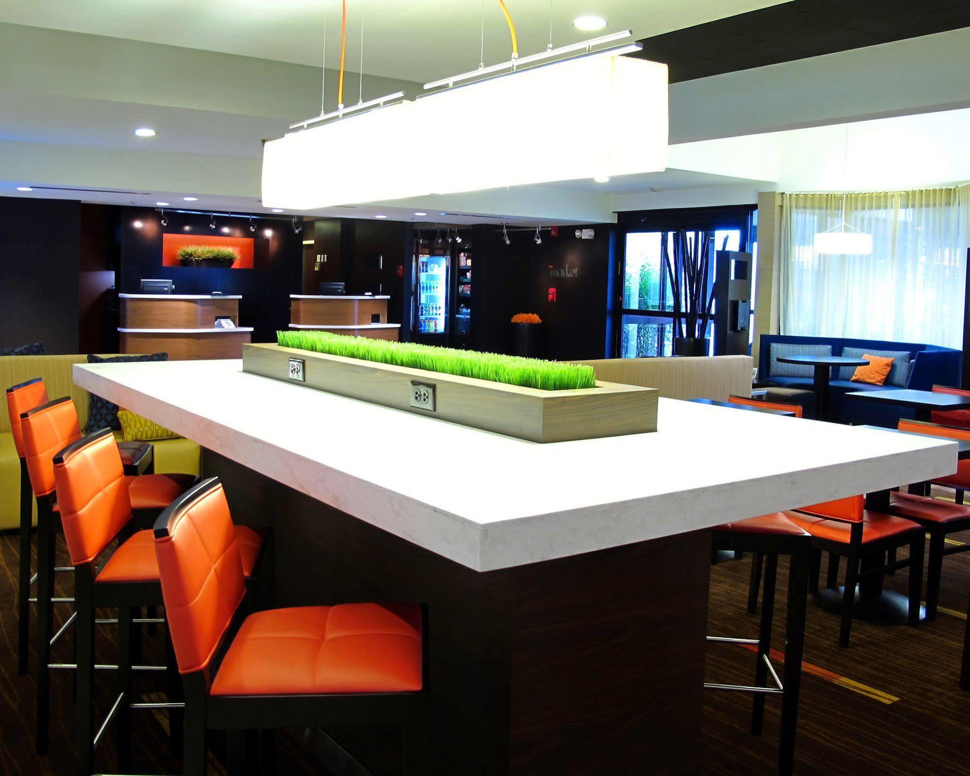Courtyard By Marriott Nashville Μπρέντγουντ Εξωτερικό φωτογραφία